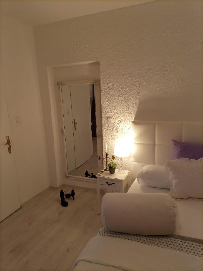 Apartment Jozefina Poreč Buitenkant foto