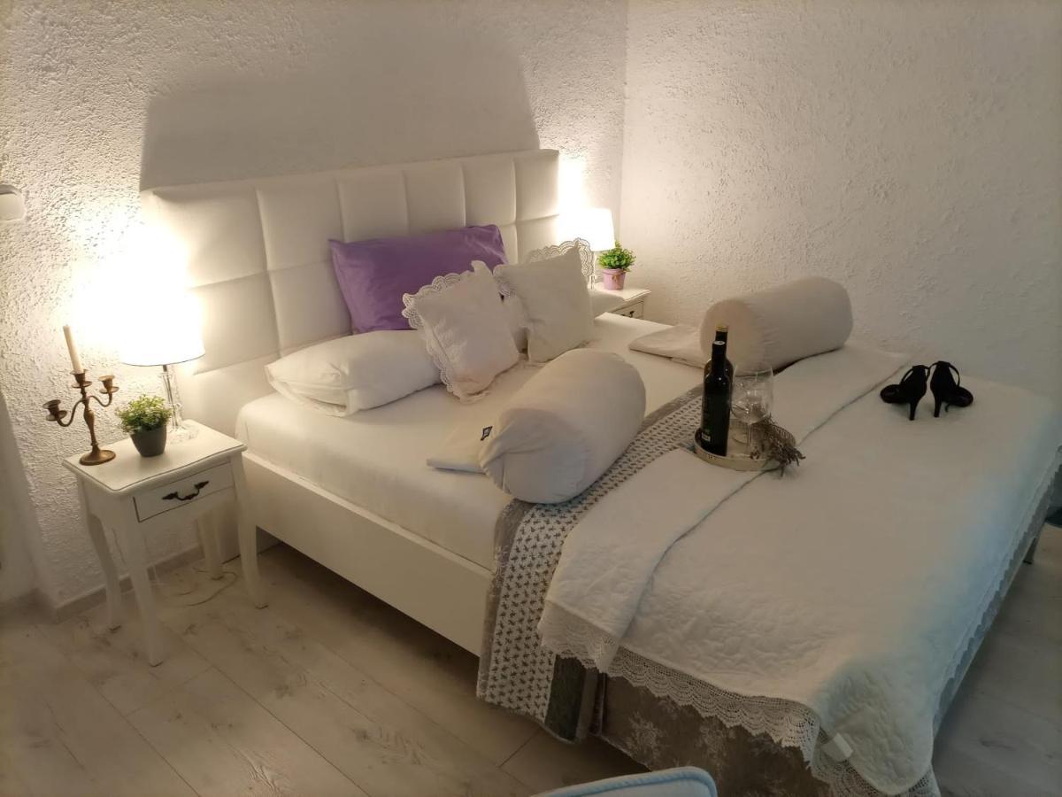 Apartment Jozefina Poreč Buitenkant foto