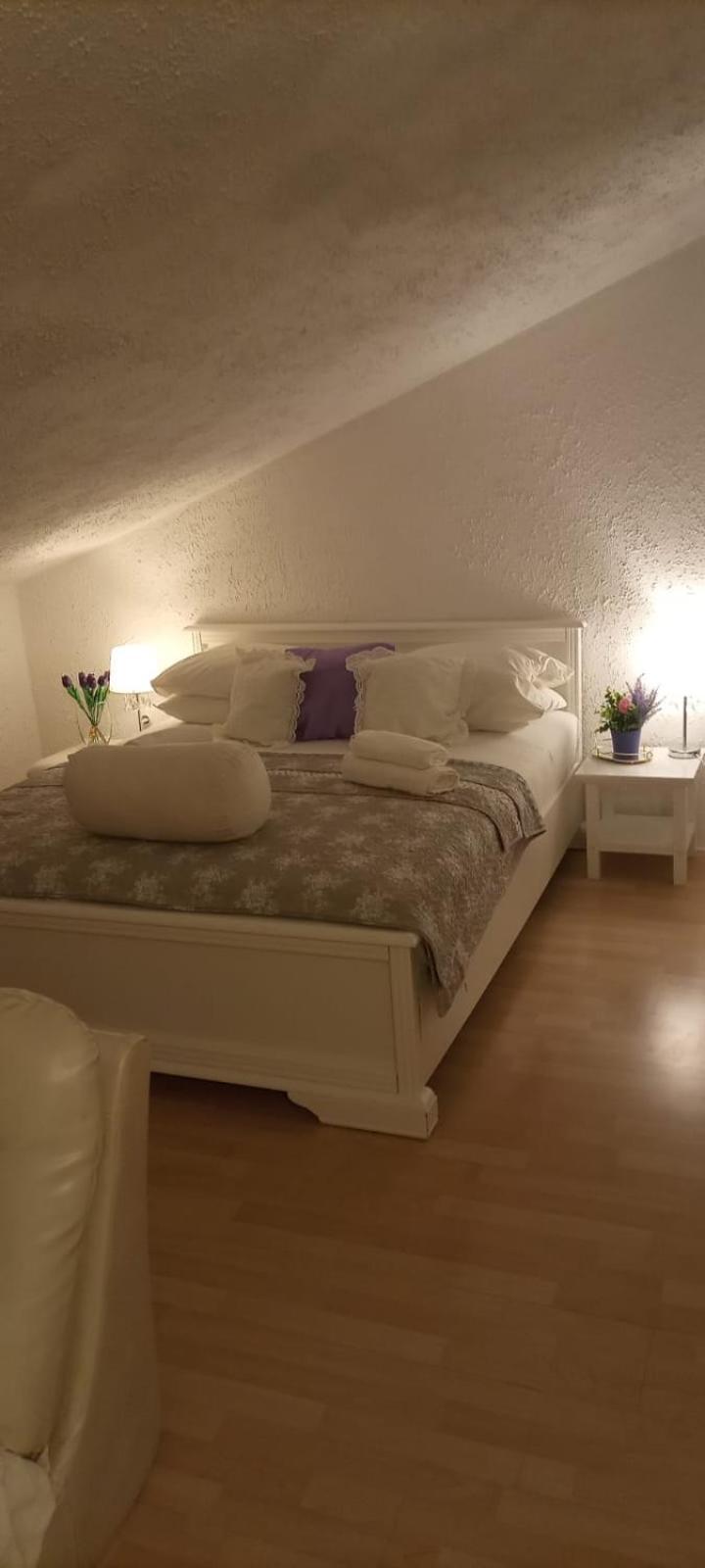 Apartment Jozefina Poreč Buitenkant foto